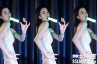 CC丨苏曼 粉丝群福利 情趣黑丝 口J光棒 [2v/328M]