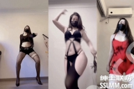 抖音丨50W大主播 徐小闹 圈子热舞 动感节拍肉肉性感摇 ...